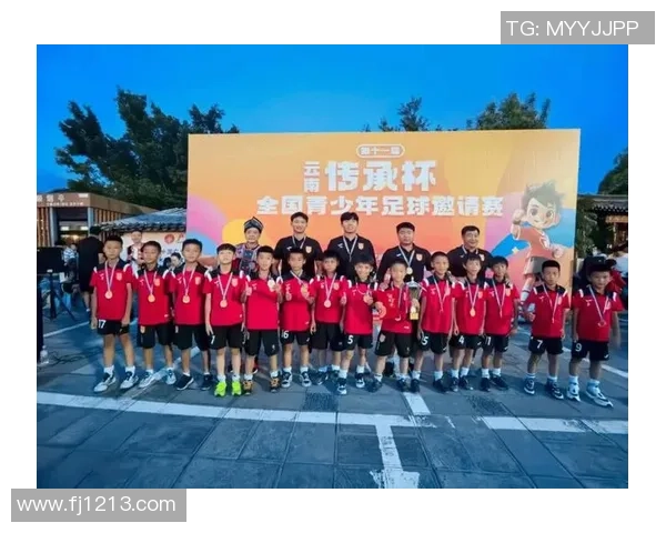 重庆足球打卡之旅探寻城市足球文化与热情的完美结合